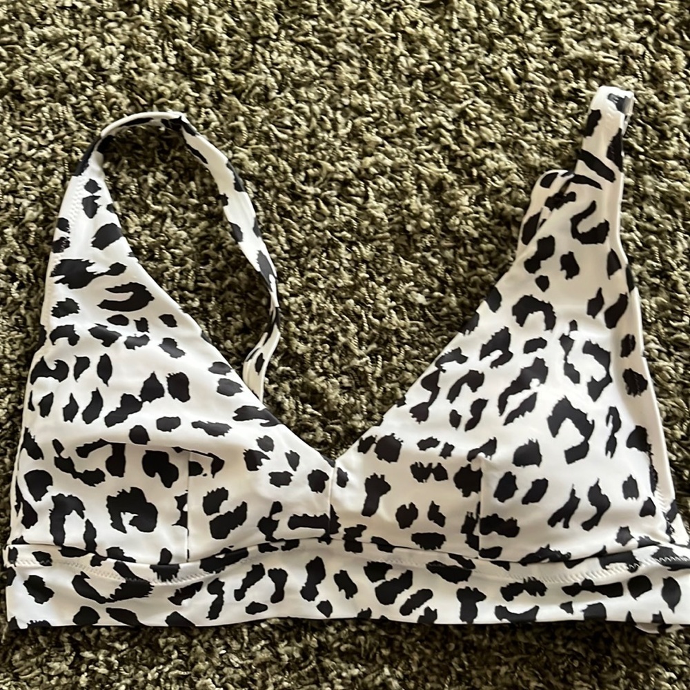 Aerie bathing suit top size large gently worn